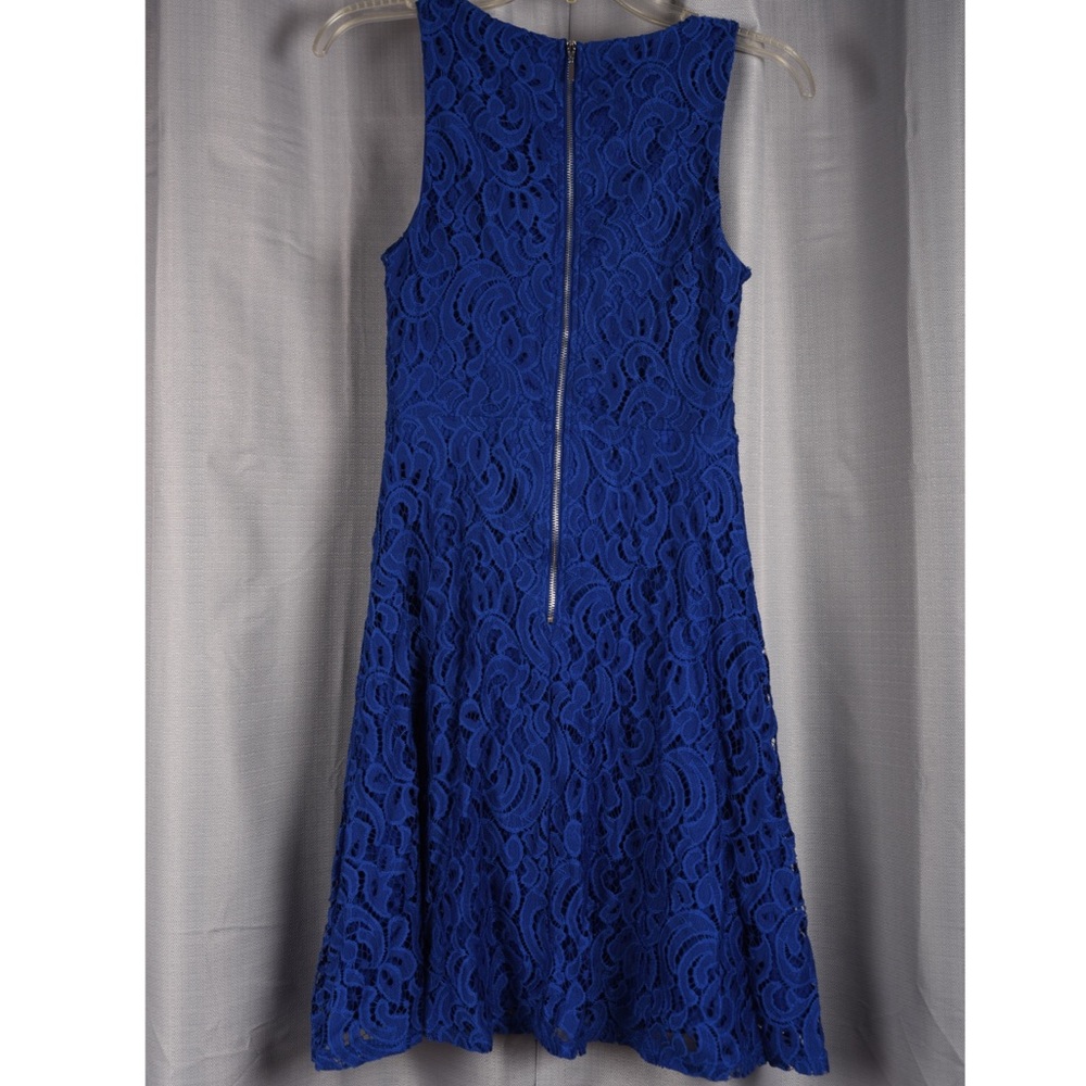 Blue Dress - Picture 2 of 2